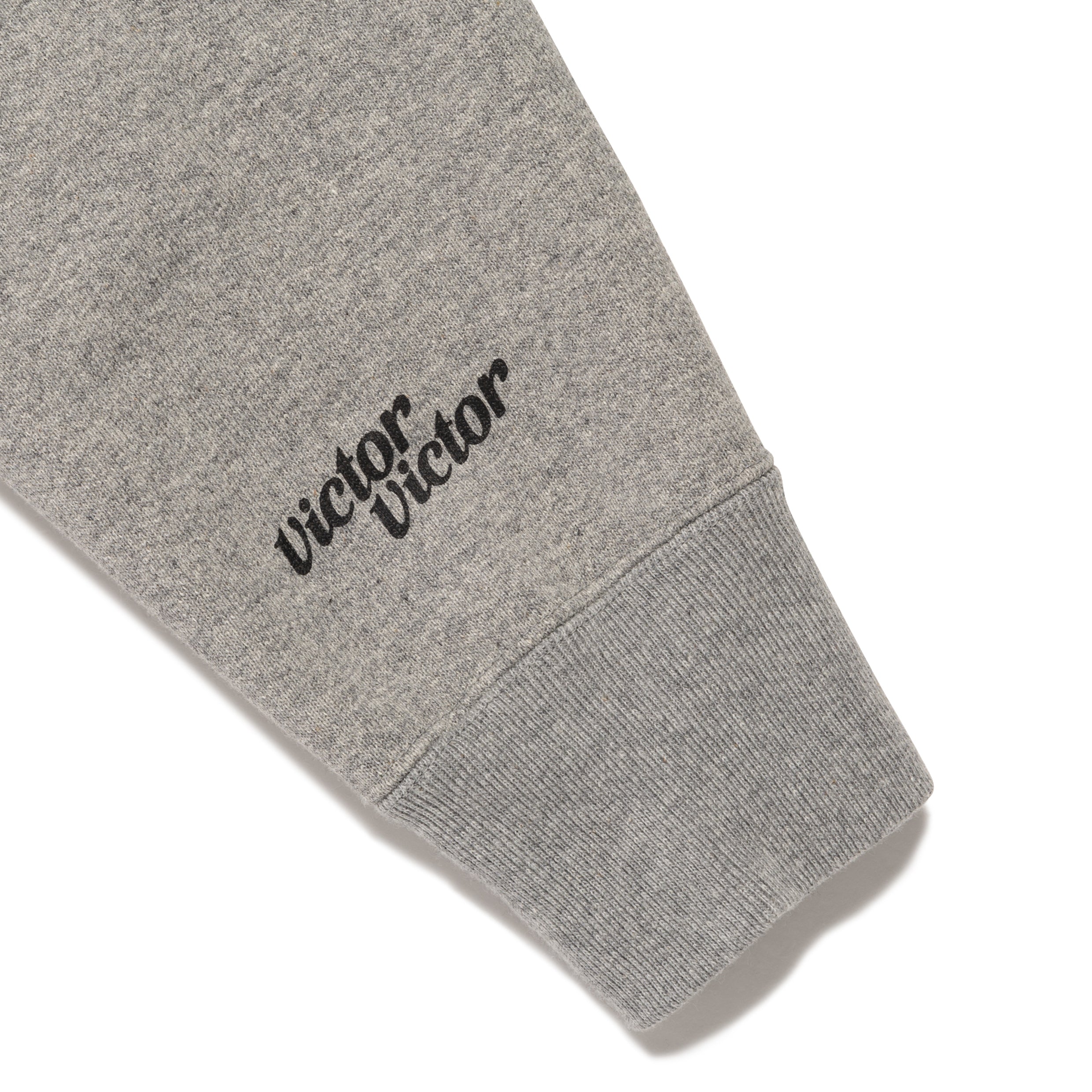 HEAVYWEIGHT HOODIE (GRAY)